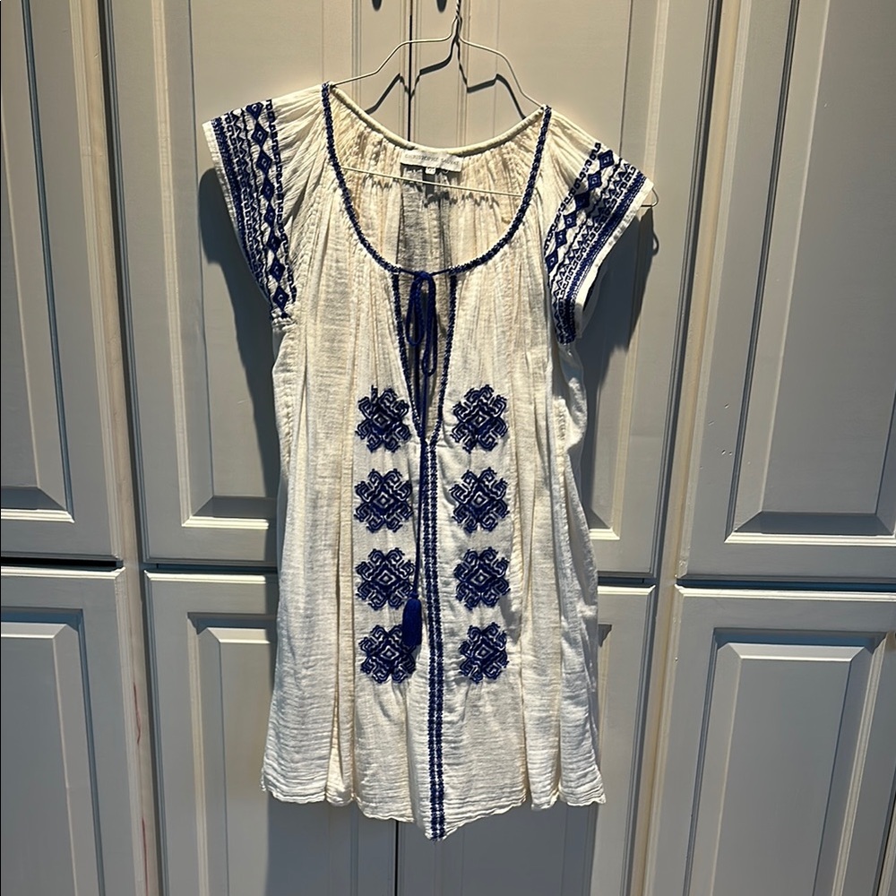 Blue and White Embellished Cap Sleeve Tunic